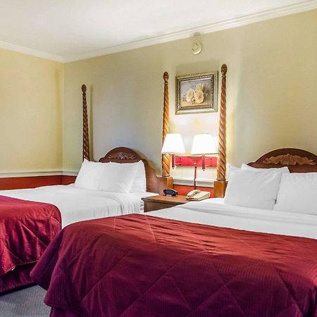 Clarion Inn Strasburg - Lancaster Extérieur photo