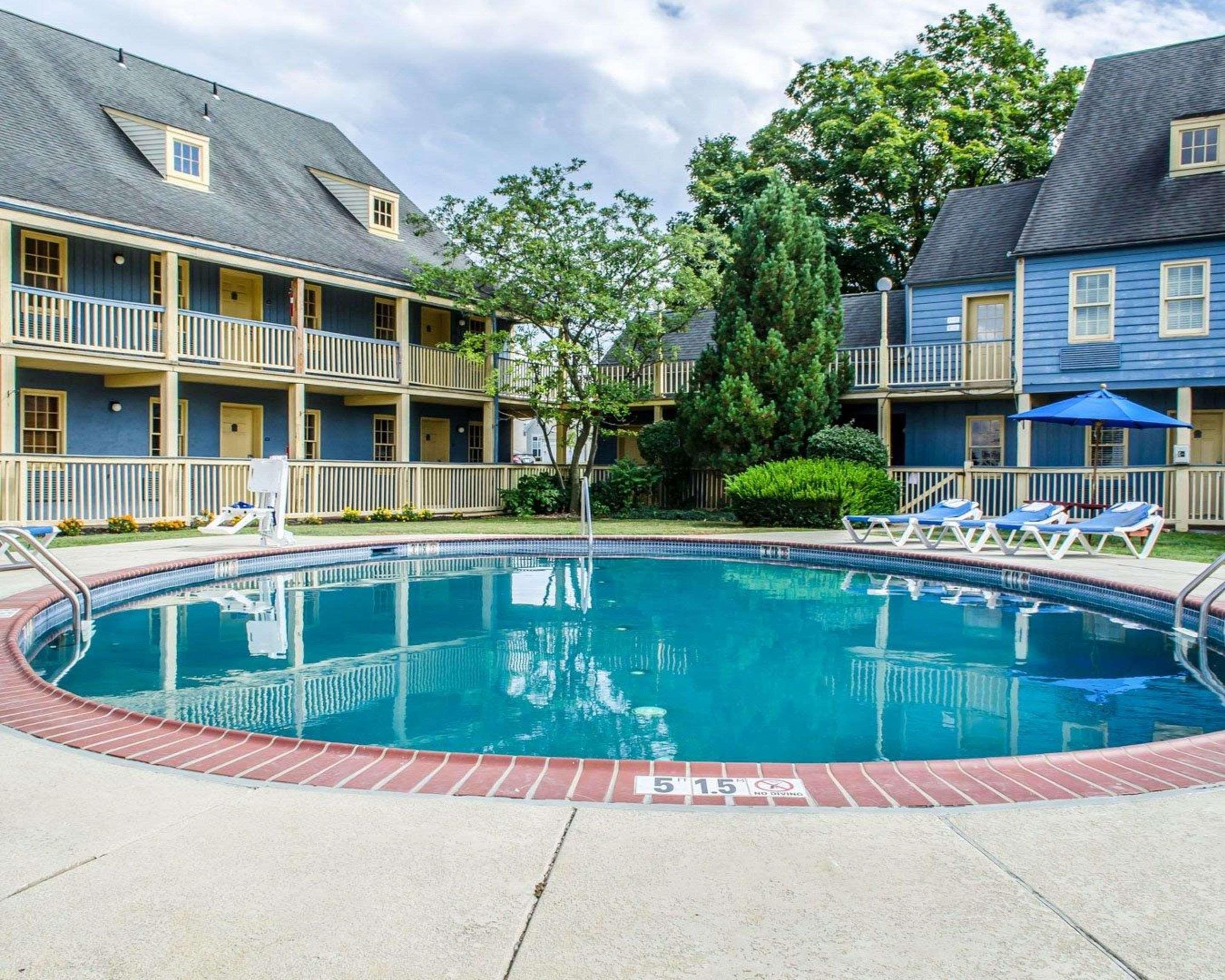 Clarion Inn Strasburg - Lancaster Extérieur photo
