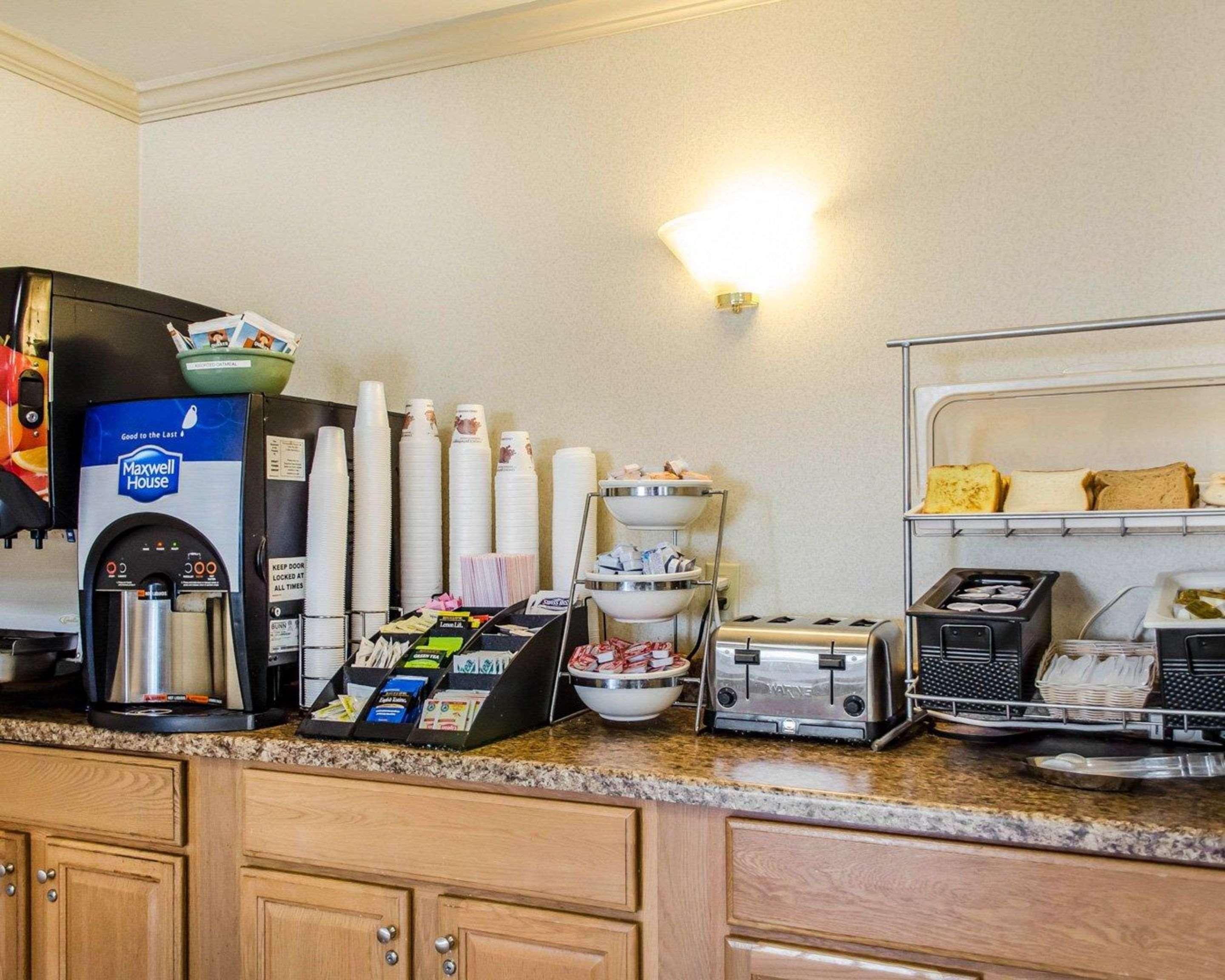 Clarion Inn Strasburg - Lancaster Extérieur photo