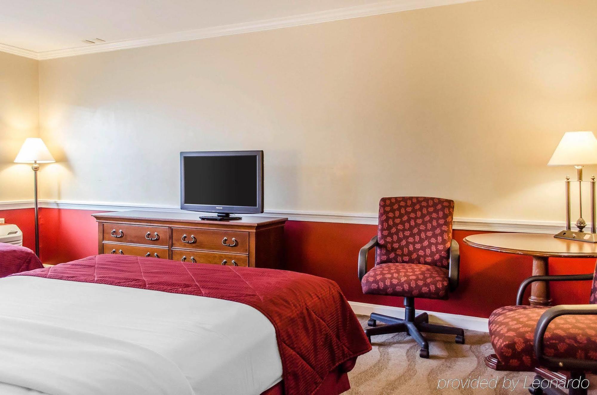 Clarion Inn Strasburg - Lancaster Extérieur photo